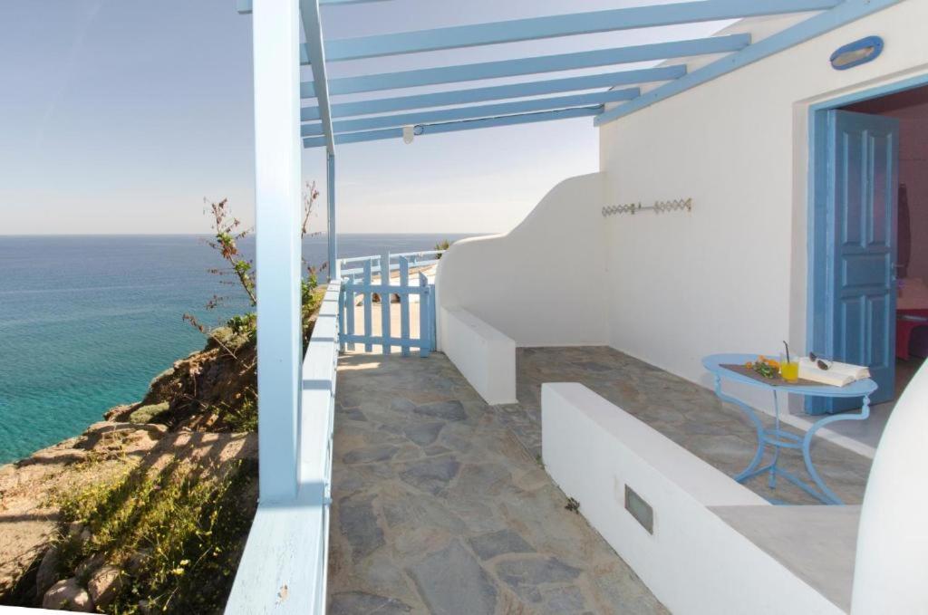 Thalassopetra In Agia Kyriaki Αγία Κυριακή Παραλία Εξωτερικό φωτογραφία